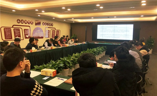 רҵ ǿŶӽ ͨʲչʽӦ˿ѵ